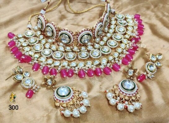 artificial jewellery